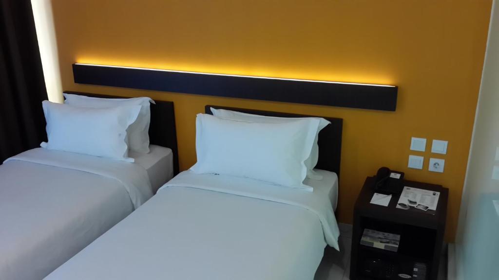 V Tebet Hotel 2*