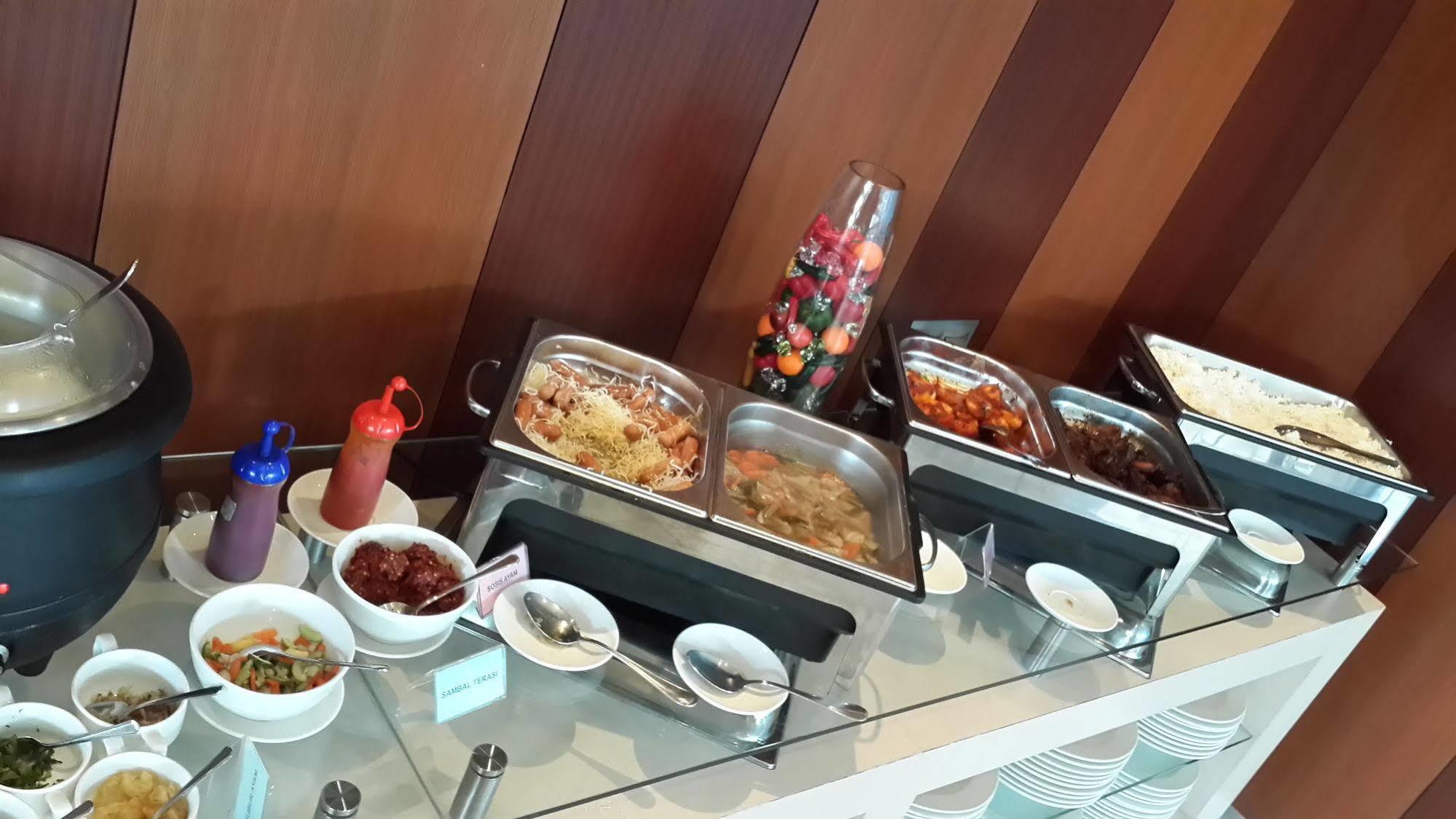 Hotel V Tebet Jakarta